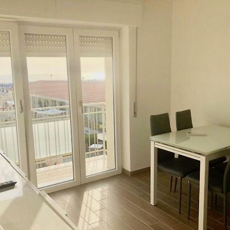 Attico Al Mare Διαμέρισμα Βιαρέτζιο Εξωτερικό φωτογραφία