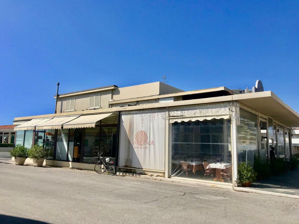 Attico Al Mare Διαμέρισμα Βιαρέτζιο Εξωτερικό φωτογραφία